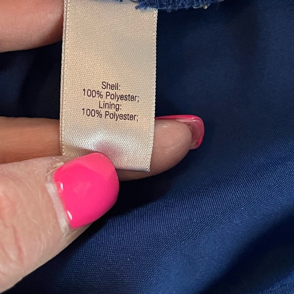 Jennifer Lopez Sleek Green Patterned Large Tiered Sleeve Blouse Women’s size S - Picture 10 of 15